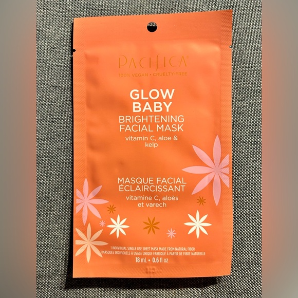 Brightening Skincare Set | 10 Products - Picture 2 of 11